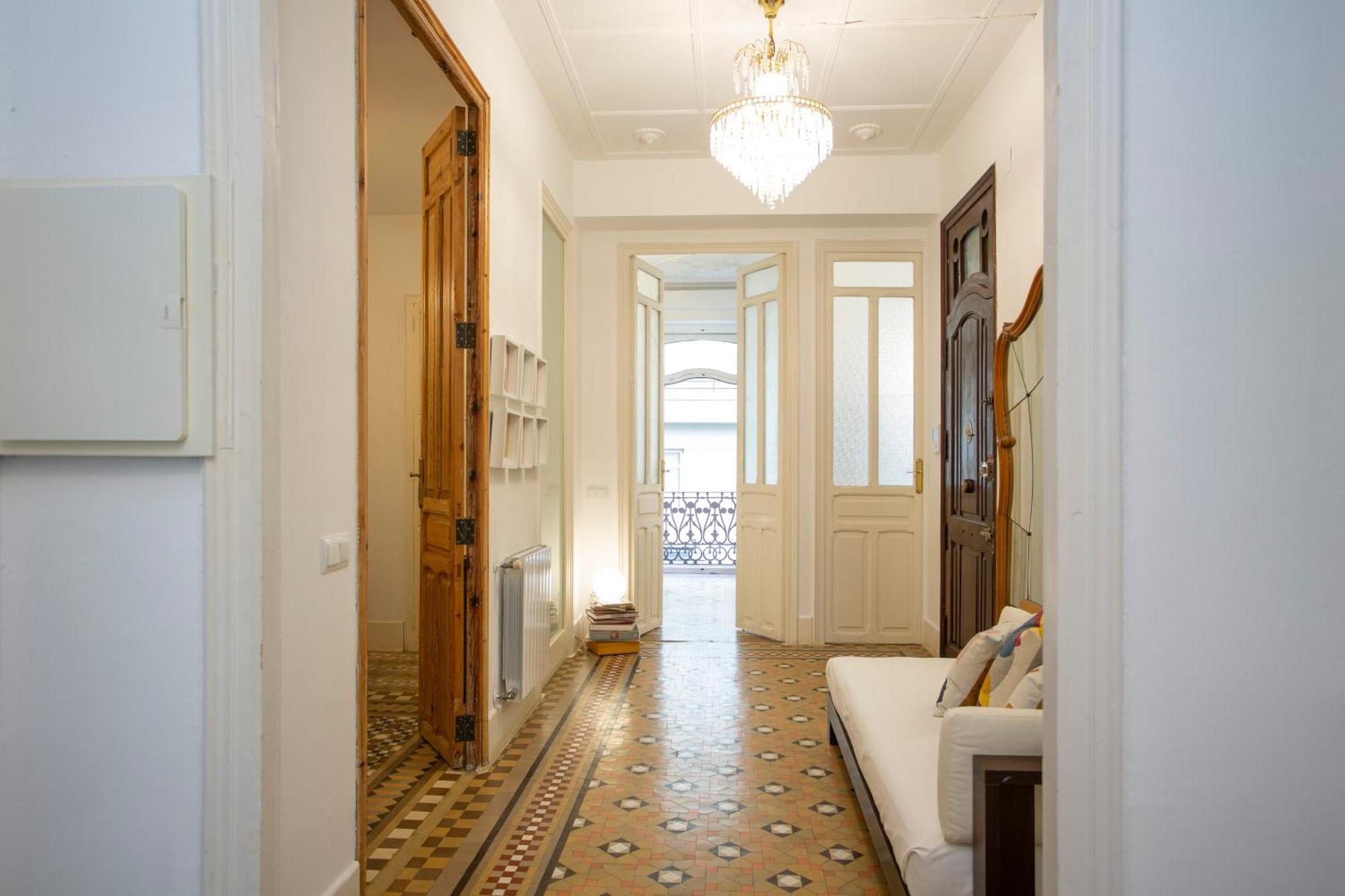 ולנסיה Singularstays Ms Rogers מראה חיצוני תמונה